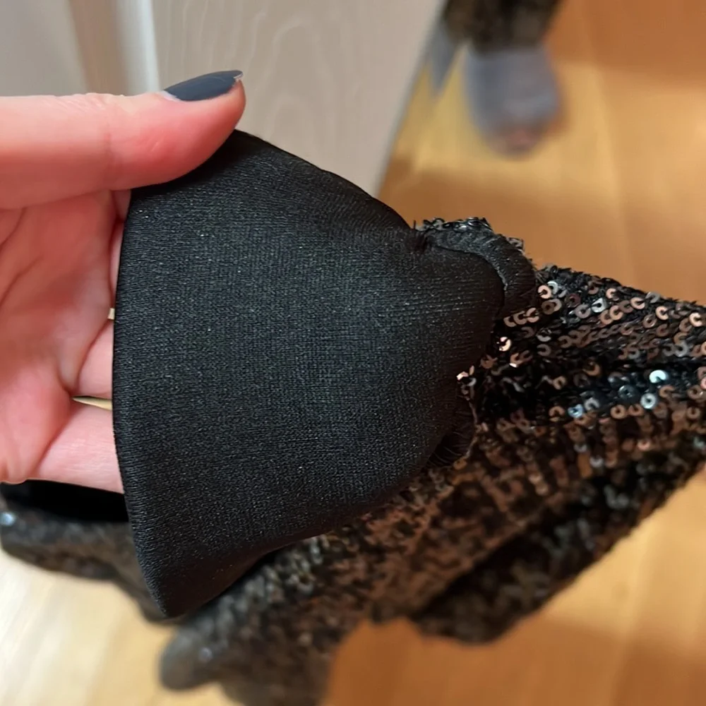 Gunmetal sequin dress.. excellent condition. Worn only once. - Picture 9 of 10